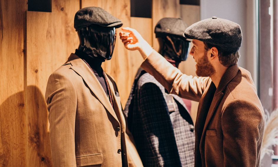Boutique Prime De Vêtements Pour Hommes - Abou Dabi À Vendre 1 Boutique Prime De Vêtements Pour Hommes - Abou Dabi À Vendre 1