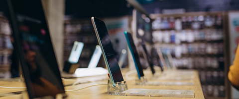Vente Boutiques de téléphonie mobile for sale in Dubai Industrial City 254189