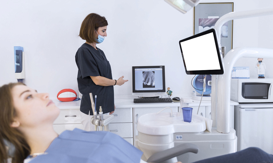 Clinique Dentaire Et Dermatologique À Business Bay À Vendre 1