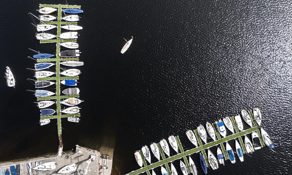 Flotte De Yachts Établie À Dubaï À Vendre 1