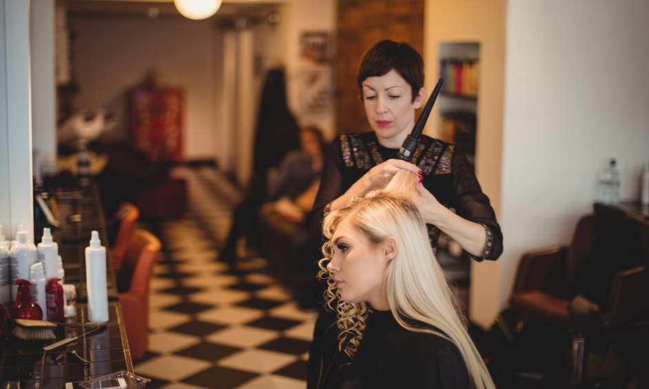 Salon Rentable Pour Dames Au SZR Mall, Dubaï À Vendre 1