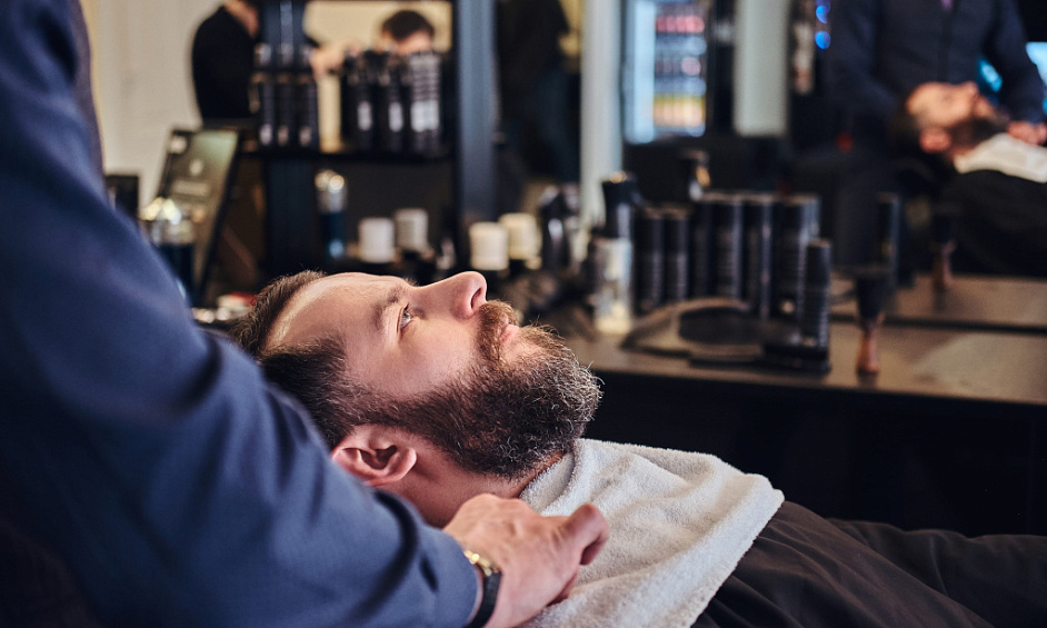 Salon De Coiffure Pour Hommes À Dubaï Marina À Vendre 1