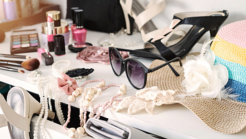 Vente Magasins d’accessoires de mode for sale in Dubai Investment Park 215663