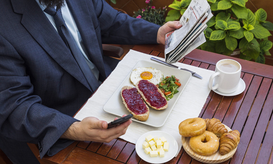 Restaurant Opérationnel Au Centre De Dubaï À Vendre 1