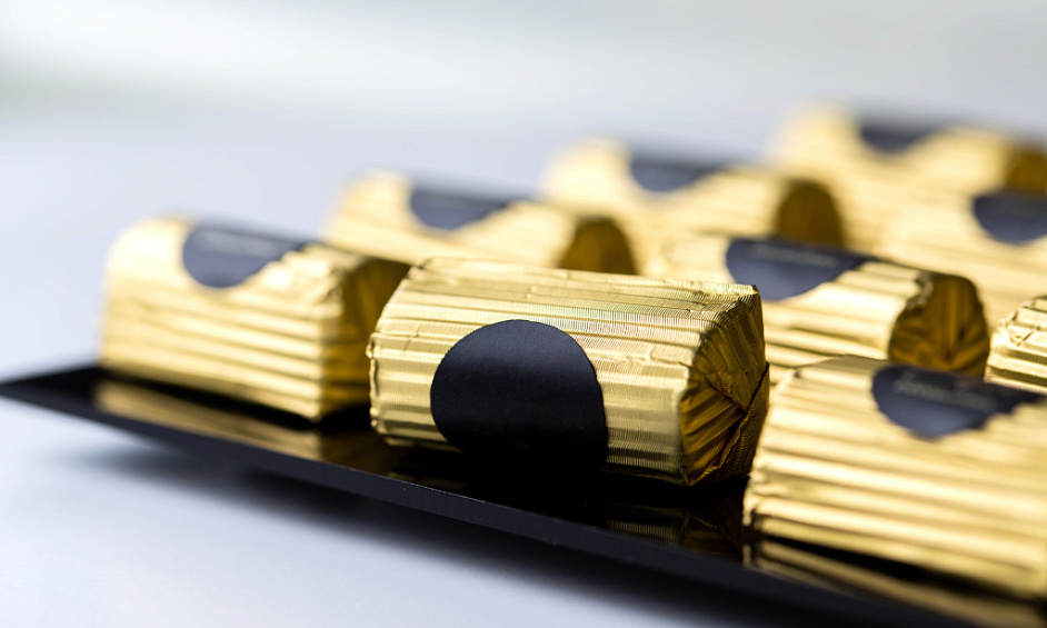 Société D'Or Bien Établie À Dubaï À Vendre 1