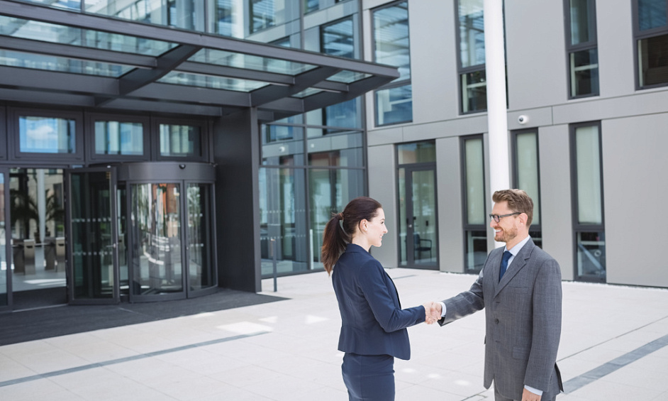 Business Centre For Sale 1