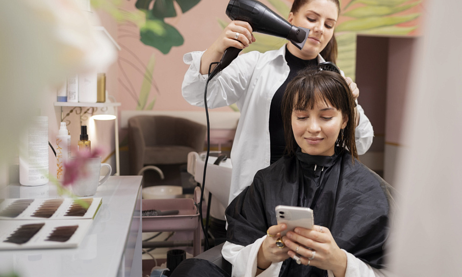 Salon Rentable Pour Dames À Al Jaddaf, Dubaï À Vendre 1