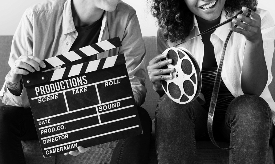 Partenaire Fiable De Production De Films Pour Les Marques Mondiales À Dubaï À Vendre 1 Partenaire Fiable De Production De Films Pour Les Marques Mondiales À Dubaï À Vendre 1