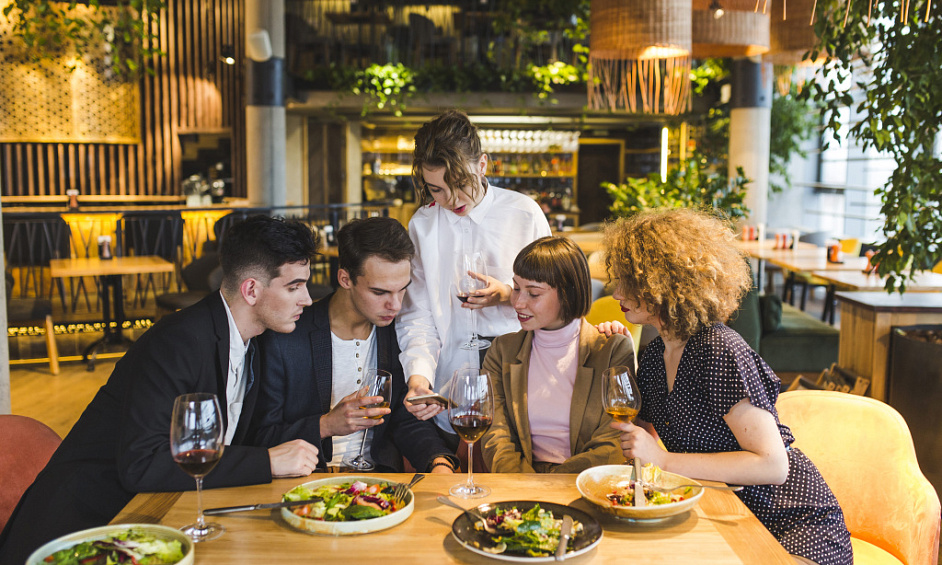 Restaurant En Activité À Vendre À JLT 1