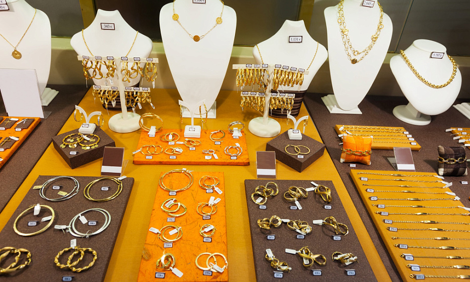 Boutique De Bijoux De Premier Choix Dans L'Ancien Souk De L'Or À Vendre 1