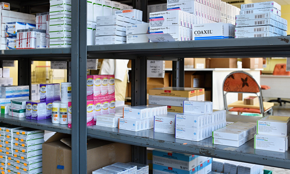 Polyclinique Multidisciplinaire Et Pharmacie À Dubaï À Vendre 1
