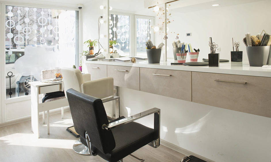 Salon De Beauté À Vendre 1