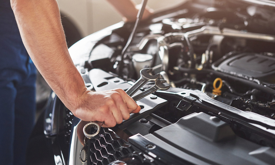 Premium Auto Garage In Al Quoz, Dubai For Sale 1 Premium Auto Garage In Al Quoz, Dubai For Sale 1