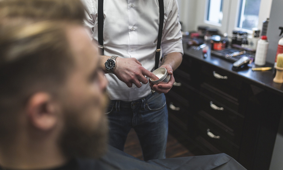 Salon pour hommes à vendre 1