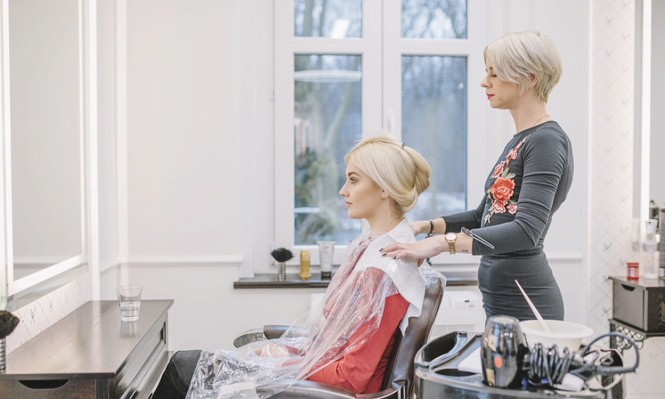 Salon Pour Dames Établi À Dubaï À Vendre 1